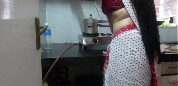  ▶ Leena Bhabhi Hot Navel Housewife 1